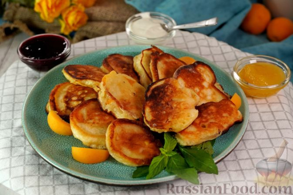 Оладьи с абрикосами