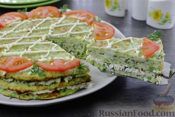 Кабачковый торт с крабовыми палочками, яйцами и сыром