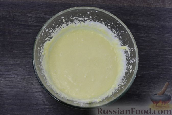 Шоколадный пирог с малиной