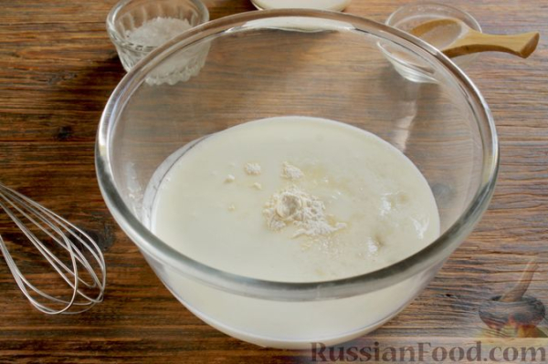 Ленивые пирожки-оладушки с варёным яйцом и зелёным луком