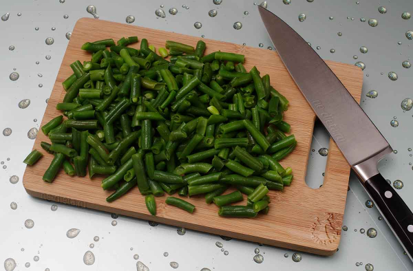 Стручковая фасоль с овощами