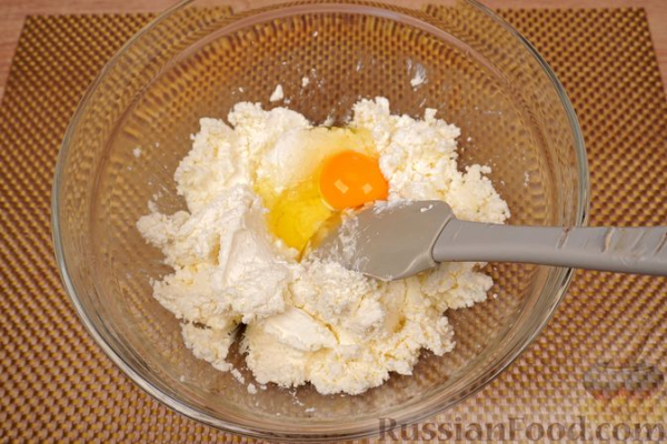 Творожные клёцки (турогомбоц) с персиками