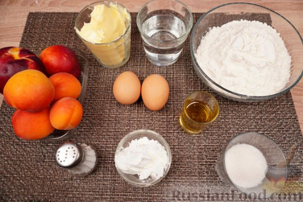 Плацинды с персиками и абрикосами (в духовке)