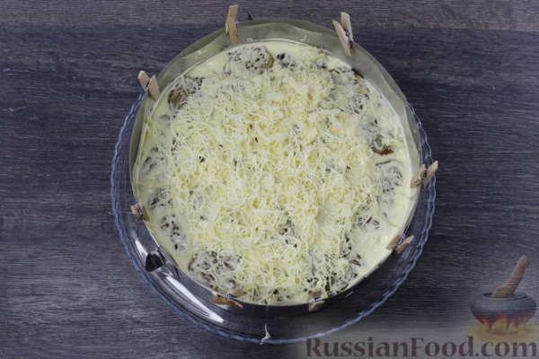 Закусочный торт из запечённых баклажанов, с помидорами и сыром