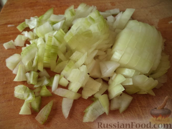 Борщ грибной с черносливом