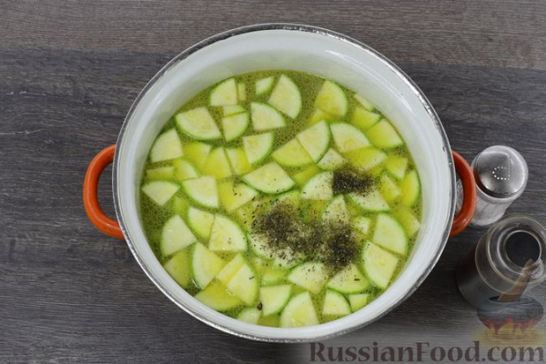 Овощной суп с картофельно-сырными галушками