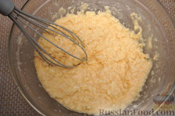Кейжадинья (кокосово-сырные кексы на сгущёнке)