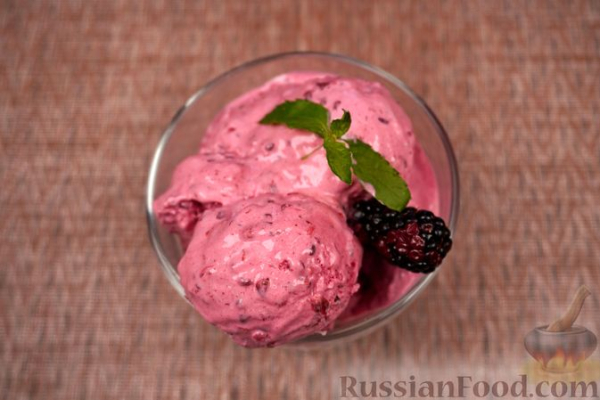 Ежевичное мороженое