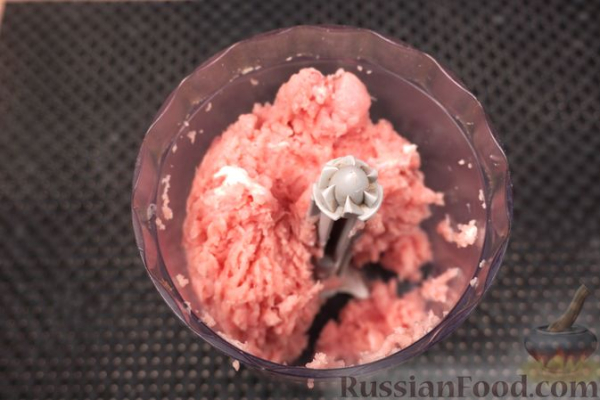 Фаршированные перцы с мясом и копчёным сыром