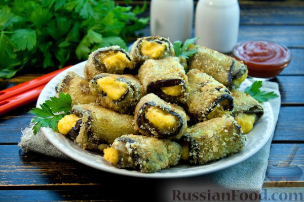 Жареные рулетики из баклажанов с сыром