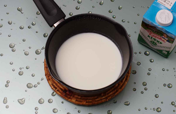 Оладьи с черной смородиной