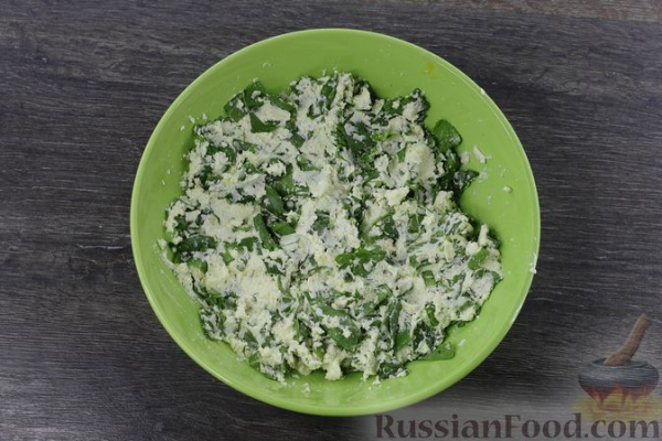 Рулетики из баклажанов с творогом и сыром