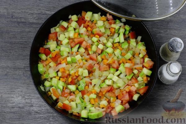 Овощное рагу с пшеном