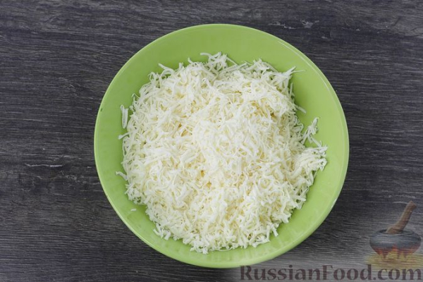 Рулетики из баклажанов с творогом и сыром