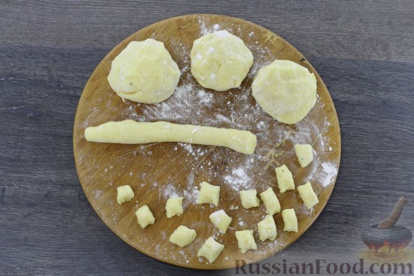 Овощной суп с картофельно-сырными галушками