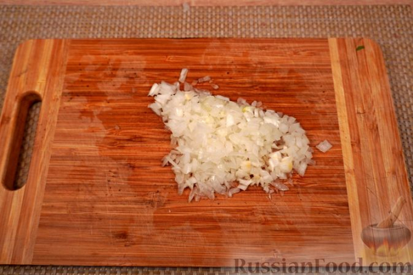 Кифтелуце в овощном соусе