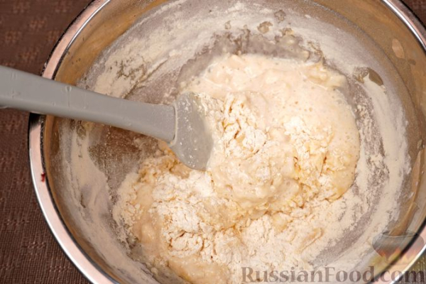 Погача с розовым вареньем