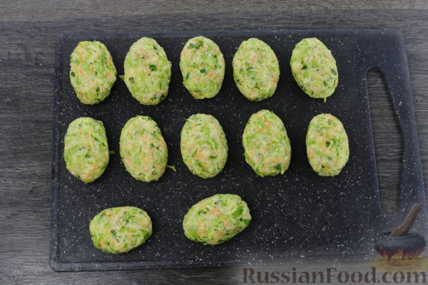 Котлеты с кабачками и картошкой