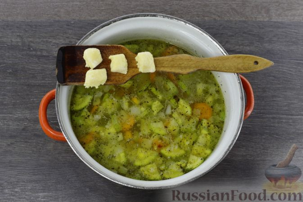 Овощной суп с картофельно-сырными галушками