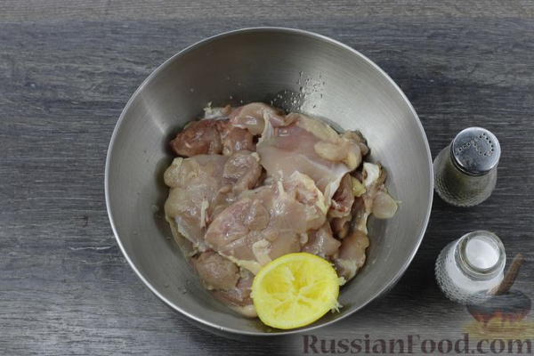 Птитим с курицей и шпинатом