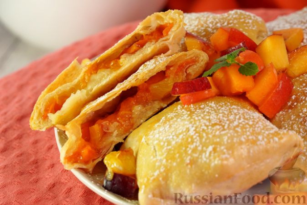 Плацинды с персиками и абрикосами (в духовке)
