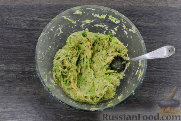 Котлеты с кабачками и картошкой