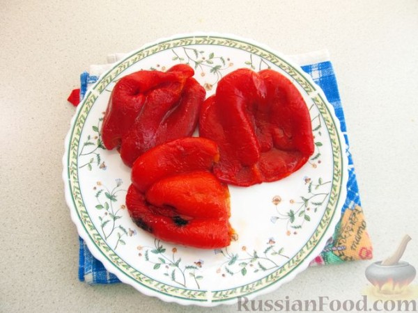 Запечённый перец с сырно-чесночной начинкой