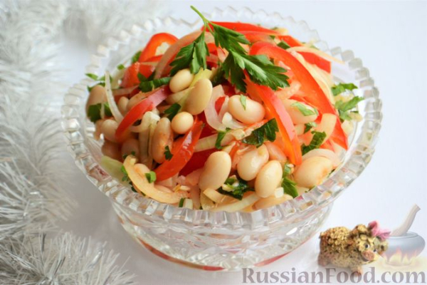 Салат из фасоли и болгарского перца