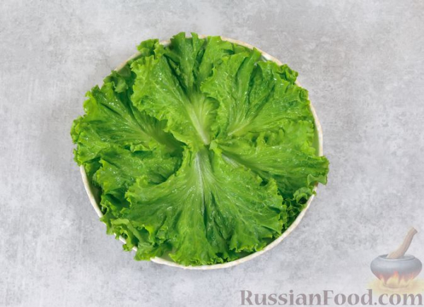 Тёплый салат с куриной печенью, болгарским перцем и стручковой фасолью