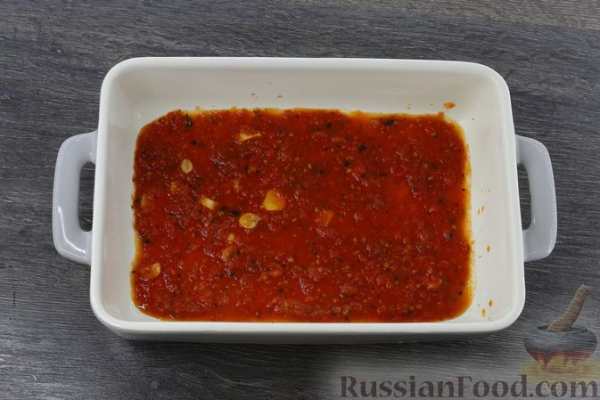 Рулетики из баклажанов с творогом и сыром
