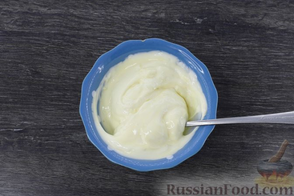 Закусочный торт из запечённых баклажанов, с помидорами и сыром