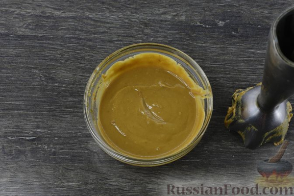 Острая закуска из огурцов с арахисовой пастой