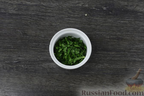 Закусочный торт из запечённых баклажанов, с помидорами и сыром