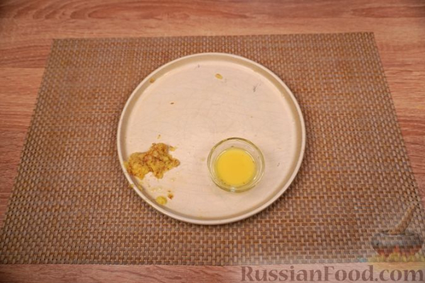 Брускетты с анчоусами в цитрусовом маринаде, фетой и оливками