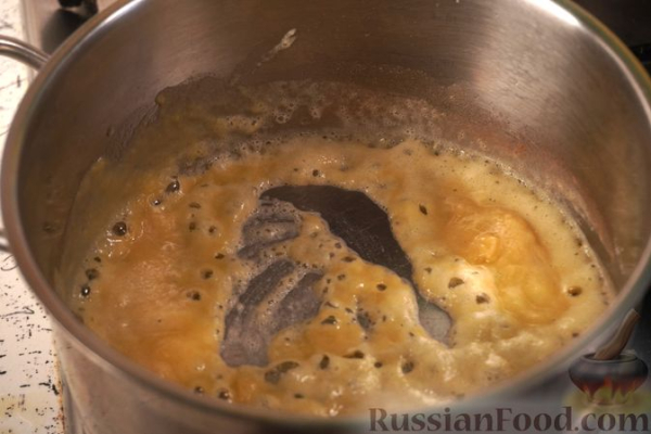 Запеканка из кабачков, с помидорами, беконом и сыром