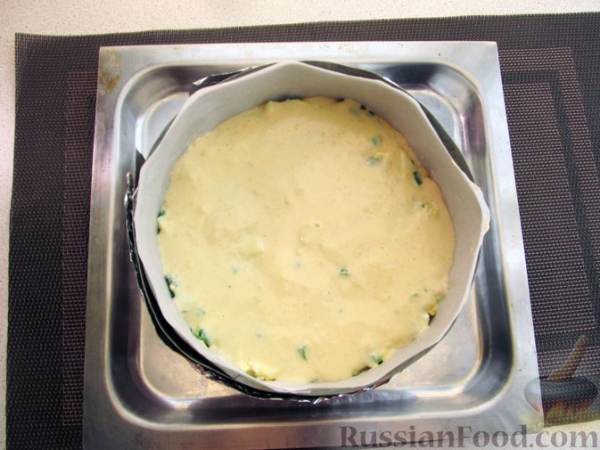 Заливной миндальный пирог с яйцами и зелёным луком (без муки)
