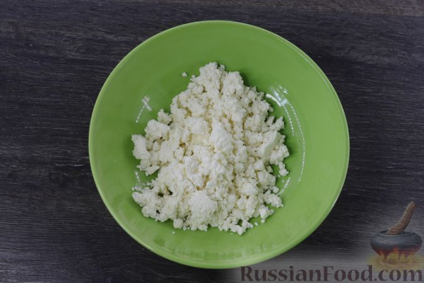 Рулетики из баклажанов с творогом и сыром