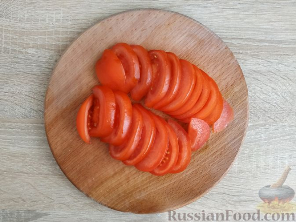 "Гармошки" из кабачков с помидорами и сыром, в духовке