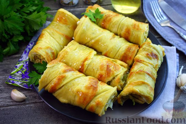Блинные рулетики с кабачками и сыром (в духовке)