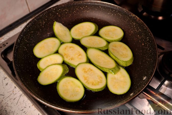 Мезе из кабачков и феты