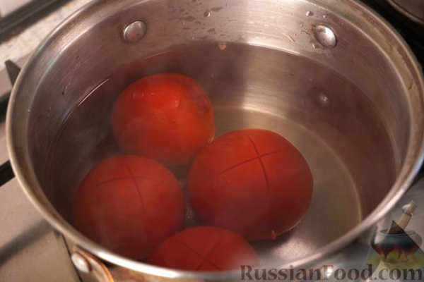 Запеканка из кабачков, с помидорами, беконом и сыром