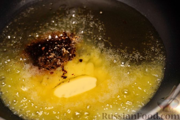 Фаршированные кабачки с йогуртовым соусом