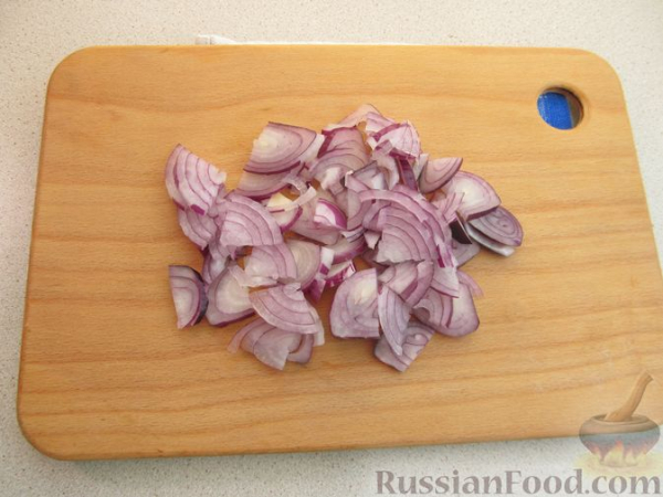 Овощной салат с молодой картошкой
