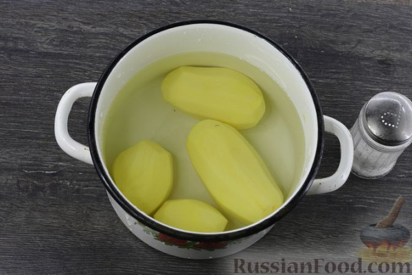 Овощной суп с картофельно-сырными галушками