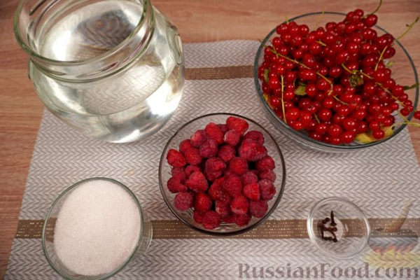 Смородиновый шербет с ягодным ассорти