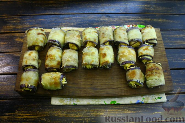 Жареные рулетики из баклажанов с сыром
