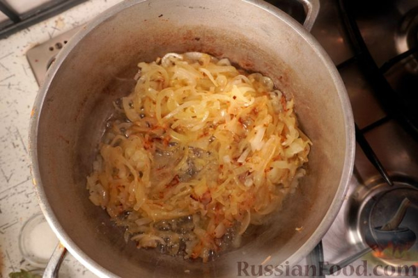 Кифтелуце в овощном соусе
