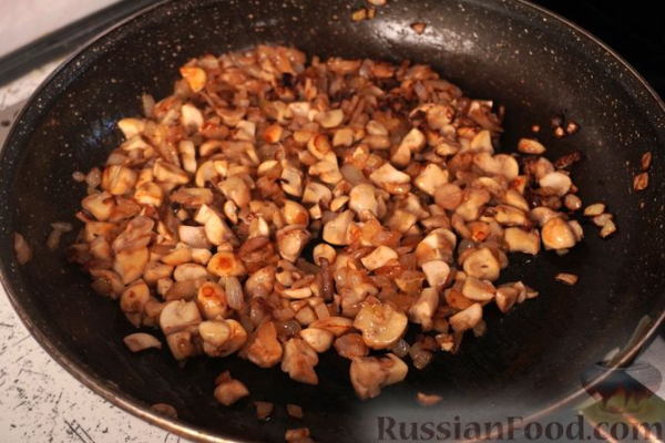 Запеканка из кабачков, с помидорами, беконом и сыром
